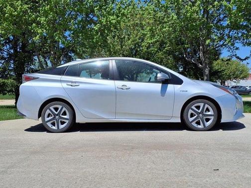 2017 Toyota Prius Four