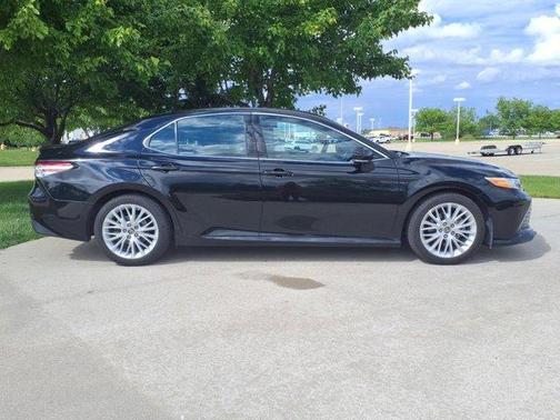 2018 Toyota Camry XLE