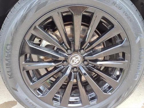 2024 Toyota Highlander XSE