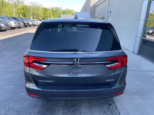 Modern Steel Metallic 2023 Honda Odyssey Touring