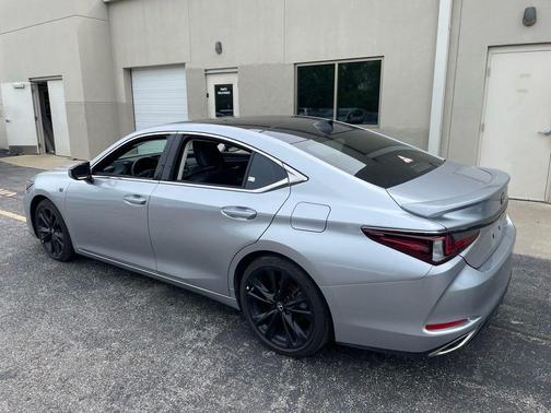 Iridium 2025 Lexus ES 350 F Sport