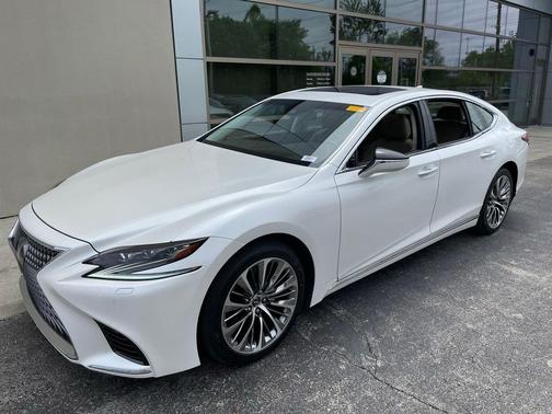 Eminent White Pearl 2018 Lexus LS 500 Base