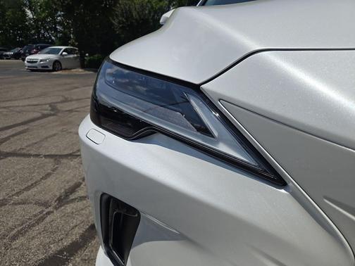 Eminent White Pearl 2026 Lexus RX 350 Luxury