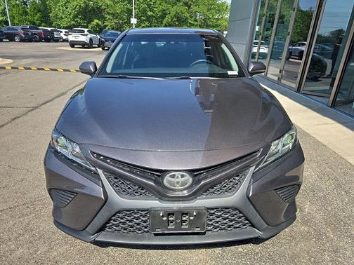 Predawn Gray Mica 2018 Toyota Camry SE