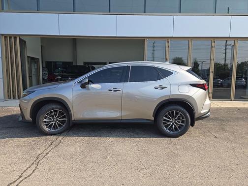 Atomic Silver 2024 Lexus NX 350 Premium