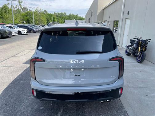 Wolf Gray 2024 Kia Telluride SX X-Line