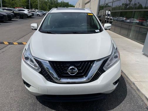 Pearl White 2017 Nissan Murano SL