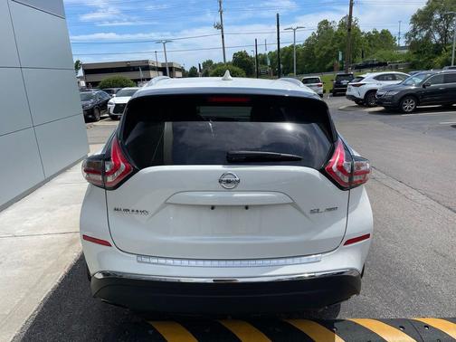 Pearl White 2017 Nissan Murano SL