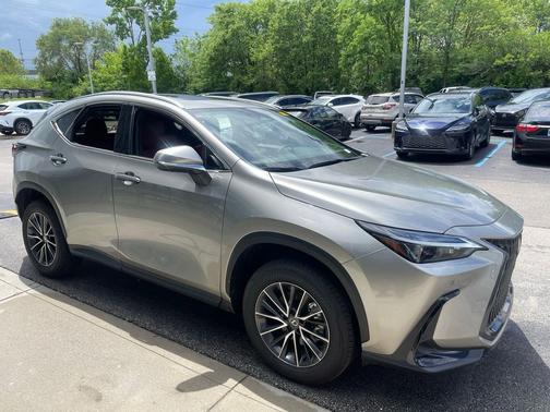 Atomic Silver 2025 Lexus NX 350 350 Base