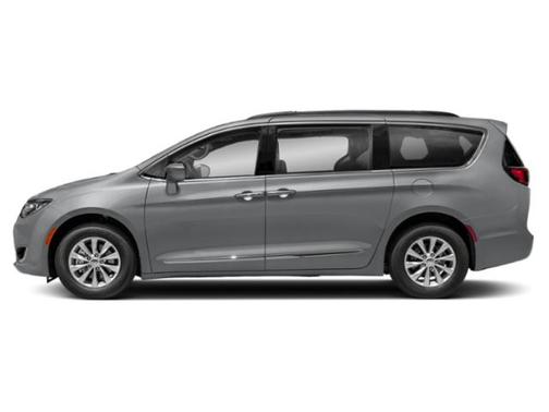 Billet Silver Metallic Clearcoat 2018 Chrysler Pacifica Limited