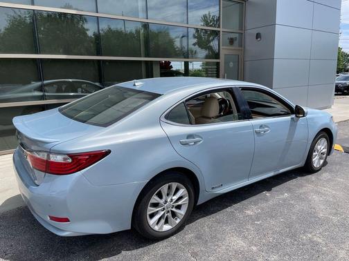 Cerulean Blue Metallic 2013 Lexus ES 300h Base
