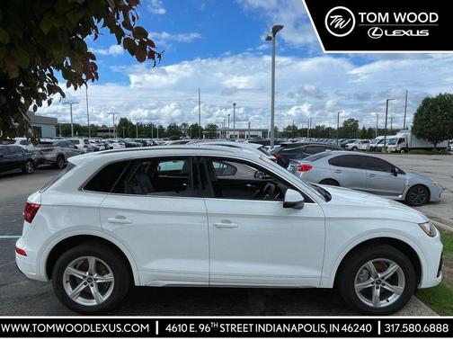 Ibis White 2021 Audi Q5 45 Premium