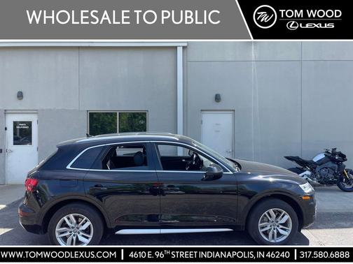 Brilliant Black 2020 Audi Q5 45 Premium