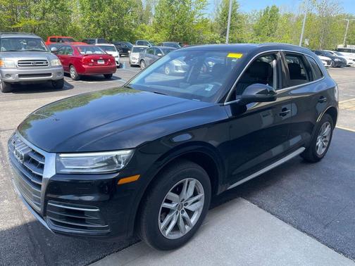 Brilliant Black 2020 Audi Q5 45 Premium