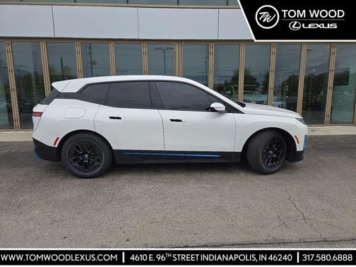 Alpine White 2023 BMW iX xDrive50