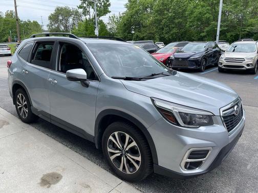 Ice Silver Metallic 2021 Subaru Forester Limited
