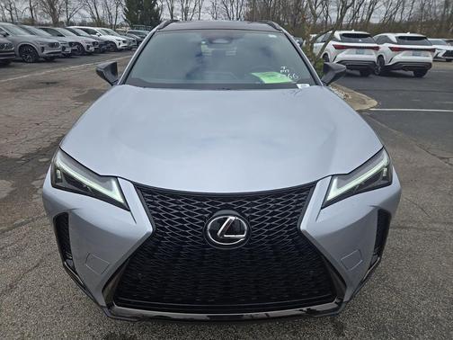 Obsidian 2026 Lexus UX 300h F SPORT Design