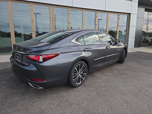 Cloudburst Gray 2023 Lexus ES 350 Base