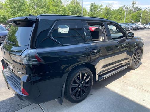 Onyx Black 2019 Lexus LX 570 Base