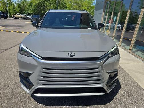 Incognito 2026 Lexus TX 500h F SPORT Premium