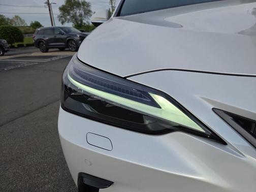 Eminent White Pearl 2025 Lexus NX 350 350 Luxury