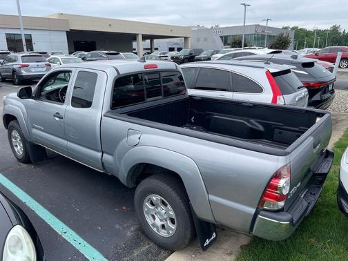 Silver Sky Metallic 2014 Toyota Tacoma Base