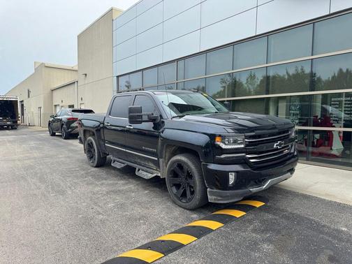Black 2018 Chevrolet Silverado 1500 LTZ