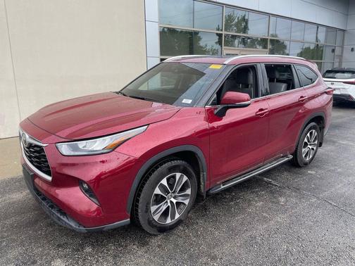 Ruby Flare Pearl 2020 Toyota Highlander XLE