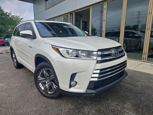 Blizzard Pearl 2018 Toyota Highlander Hybrid Platinum