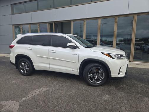 Blizzard Pearl 2018 Toyota Highlander Hybrid Platinum