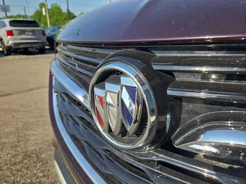 Black Currant Metallic 2020 Buick Encore GX Select