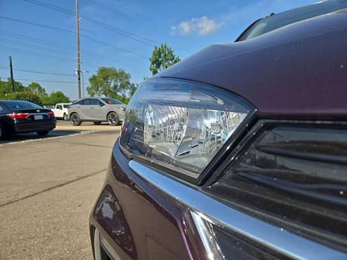Black Currant Metallic 2020 Buick Encore GX Select