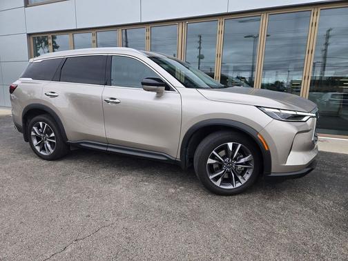 Warm Titanium 2024 INFINITI QX60 Luxe