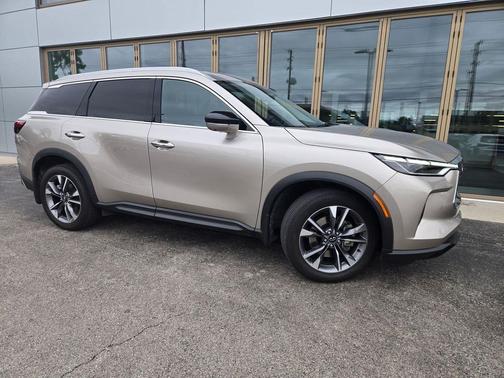 Warm Titanium 2024 INFINITI QX60 Luxe