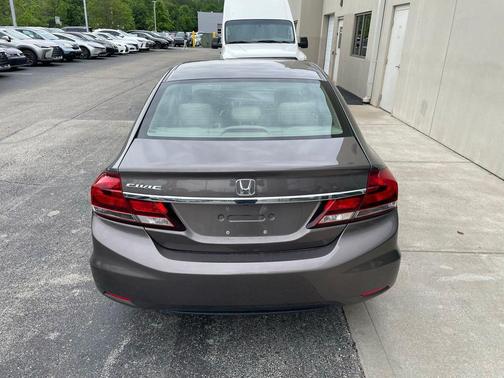 Modern Steel Metallic 2014 Honda Civic EX-L