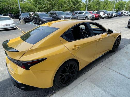 05c1 2025 Lexus IS 500 F SPORT Performance