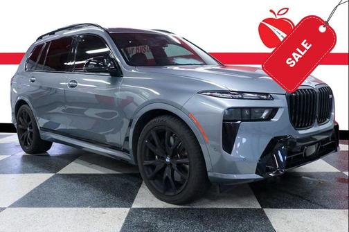Skyscraper Grey Metallic 2024 BMW X7 M60i