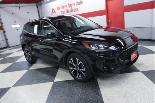 Agate Black Metallic 2021 Ford Escape SE
