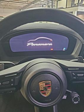 Dolomite Silver Metallic 2025 Porsche Panamera