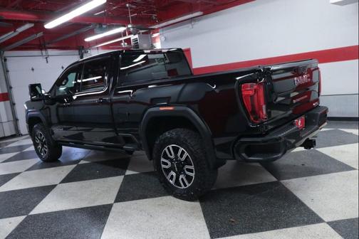 2022 GMC Sierra 2500 AT4