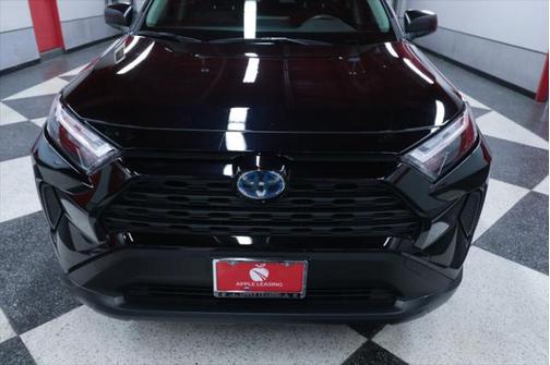 2023 Toyota RAV4 Hybrid LE