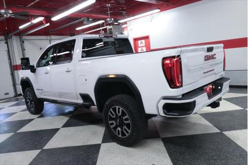 2022 GMC Sierra 2500 AT4