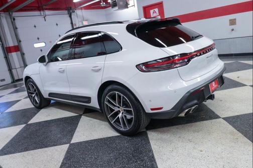 2023 Porsche Macan S