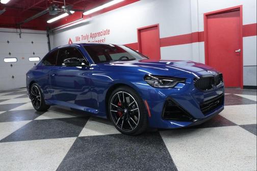 2025 BMW M240 i xDrive