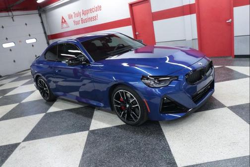 2025 BMW M240 i xDrive