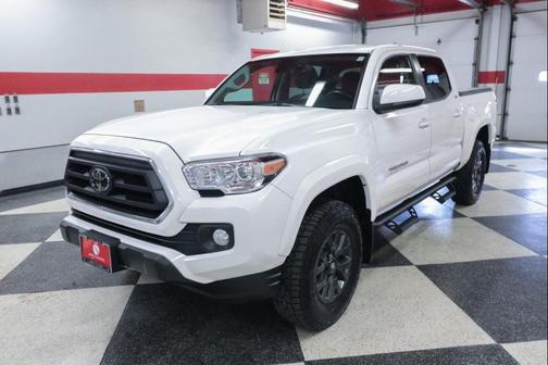 Ice Cap 2023 Toyota Tacoma SR5