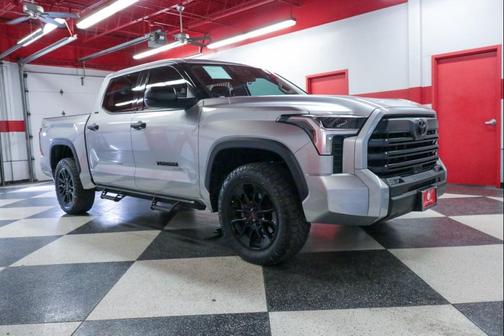 2022 Toyota Tundra SR5