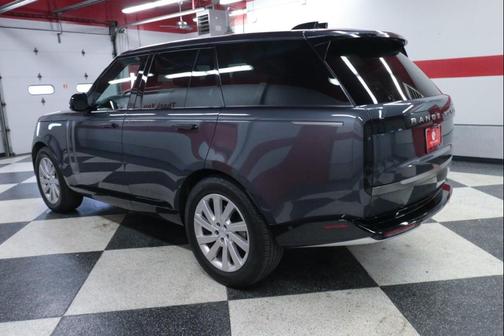 Varesine Blue Metallic 2024 Land Rover Range Rover P400 SE
