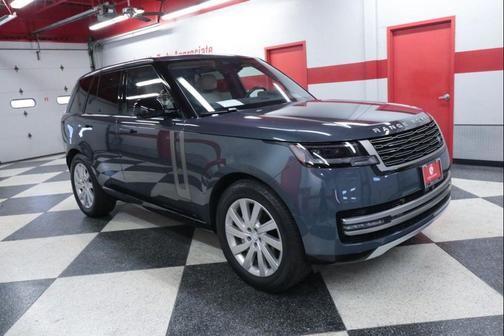 Varesine Blue Metallic 2024 Land Rover Range Rover P400 SE
