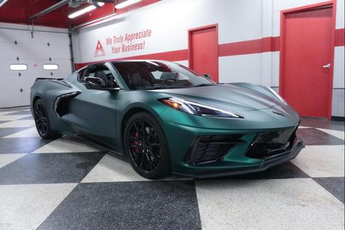 Hypersonic Gray Metallic 2024 Chevrolet Corvette Stingray w/2LT